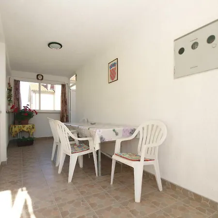 Mirko 647 Apartmán *