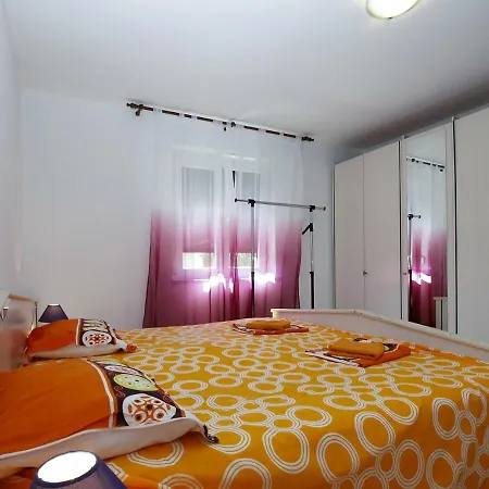 Mirko 647 *